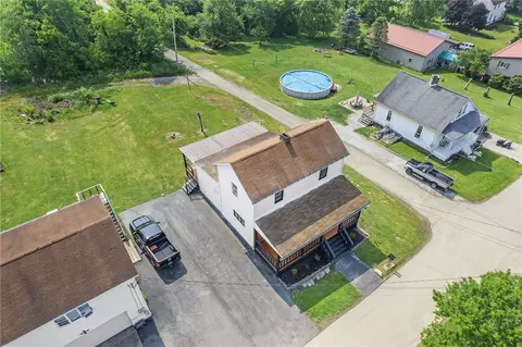 View/Area - 20 Harris St, Joffre, PA 15053 photo 1 of 5