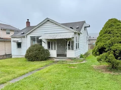 419 Cambria Ave, Avonmore, PA 15618