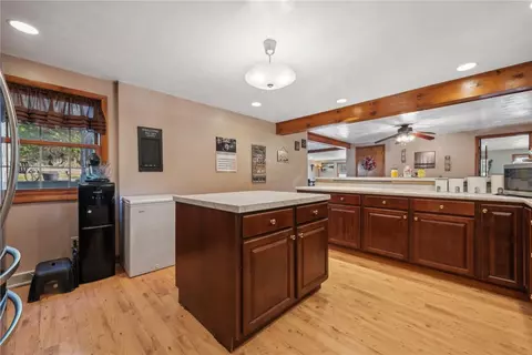 Kitchen - 822 Old State Rd, Apollo, PA 15613 photo 2 of 2