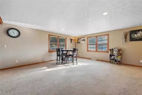 Living - 822 Old State Rd, Apollo, PA 15613 photo 1 of 1