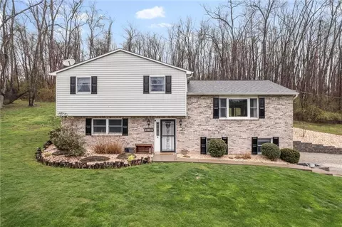 15 Spinning Way, Washington, PA 15301