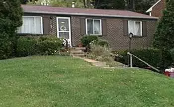 168 Deerfield Dr, Pittsburgh, PA 15235