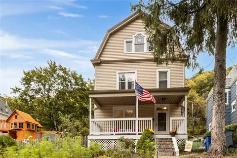 911 Nevin Ave, Sewickley, PA 15143