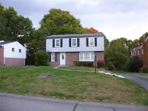 154 Pilgrim Dr, Sewickley, PA 15143