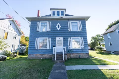 414 W Main St, Grove City, PA 16127