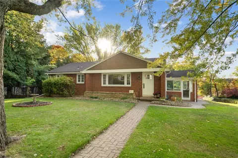 2417 Hamilton Ave, Glenshaw, PA 15116
