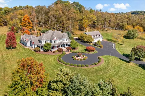661 Waterdam Rd, Canonsburg, PA 15317