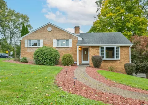 4278 Mount Royal Blvd, Allison Park, PA 15101