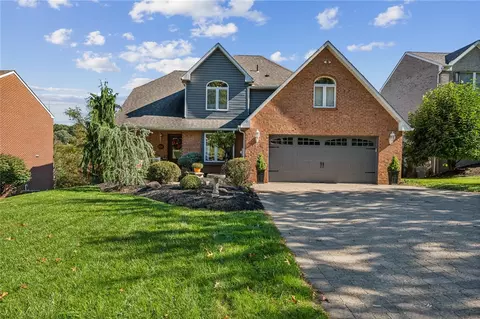5175 Villaview Dr, Pittsburgh, PA 15236