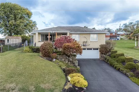 218 Mclay Dr, Elizabeth, PA 15037