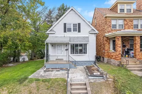 1236 Colescott St, Pittsburgh, PA 15205