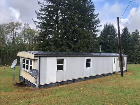 163 Morgan Station Rd, Lemont Furnace, PA 15456