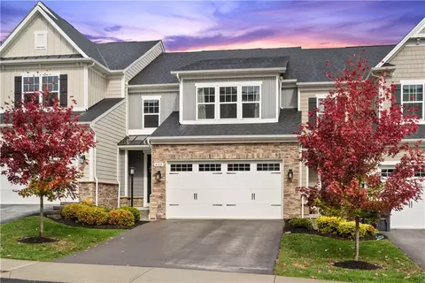4105 Spruce Rd, Gibsonia, PA 15044
