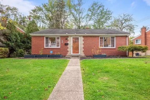 182 Rosewood Dr, Penn Hills, PA 15235