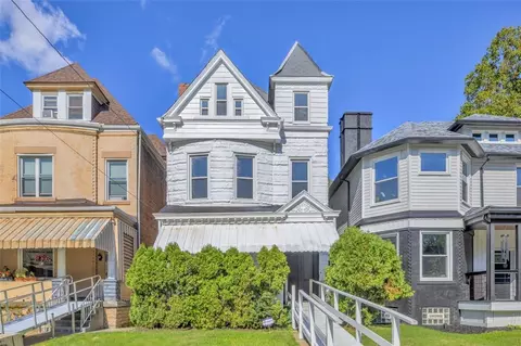 6753 Mcpherson Blvd, Pittsburgh, PA 15208