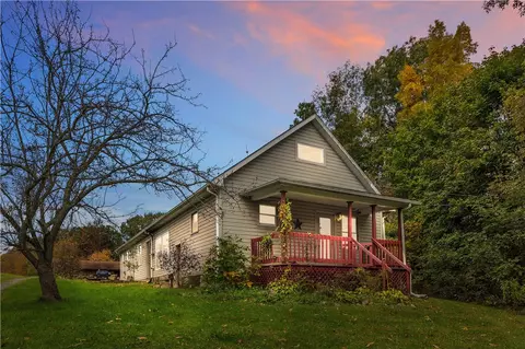 2075 State Rd, New Castle, PA 16101