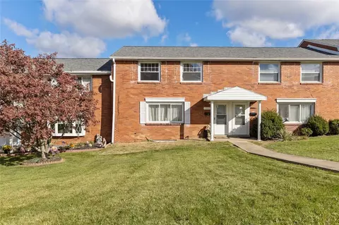 361 Macassar Dr, Pittsburgh, PA 15236