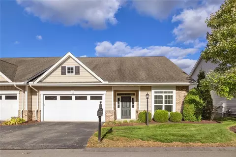 1103 Scepter Ln E, Greensburg, PA 15601