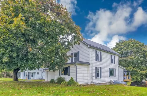 665 Harmony Baptist Rd, New Castle, PA 16101