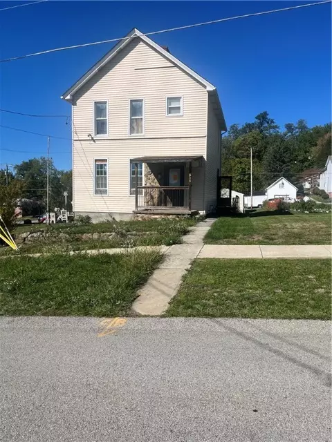506 E Francis Ave, Connellsville, PA 15425