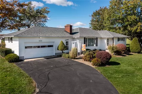 3939 Saranac Dr, Sharpsville, PA 16150