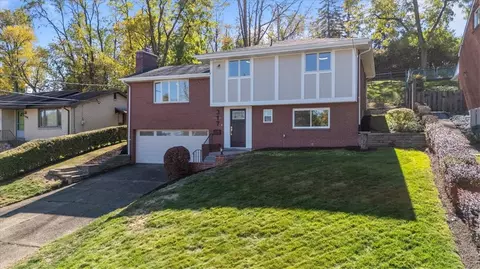 317 Cabrini Dr, Pittsburgh, PA 15220