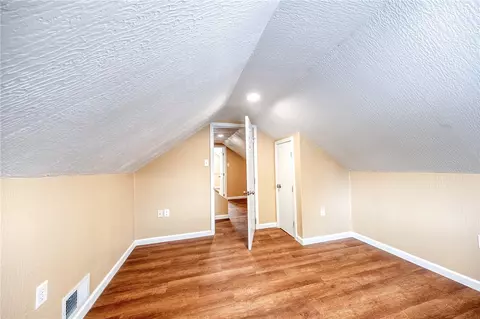 585 Maple Ave, Washington, PA 15301 photo 18
