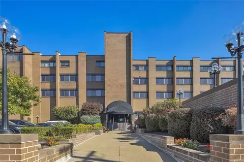 1000 Grandview Ave #607, Pittsburgh, PA 15211