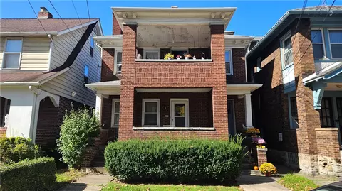 558 Celeron St, Pittsburgh, PA 15221