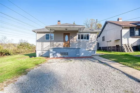 9 Cord St, Pittsburgh, PA 15235