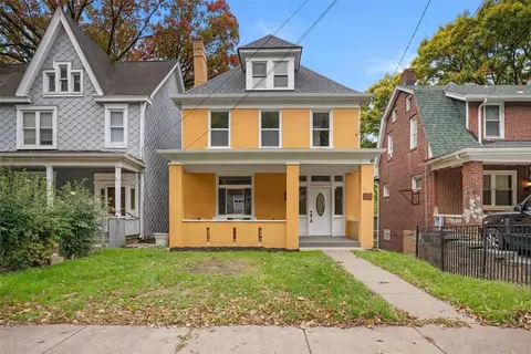 1119 Lakewood St, Pittsburgh, PA 15220