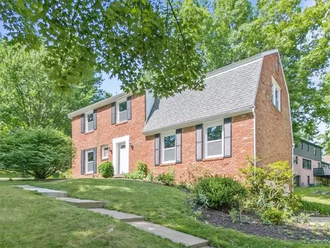 2312 Mill Grove Rd, Pittsburgh, PA 15241