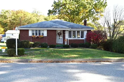 22 Delrose Dr, Monessen, PA 15062