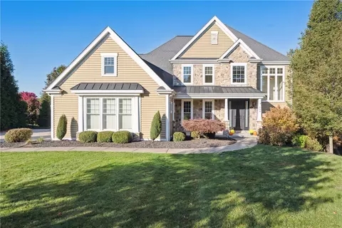 230 Longbow Ln, Mars, PA 16046