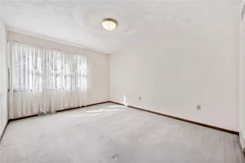 148 Rizzi Dr, Irwin, PA 15642 photo 23