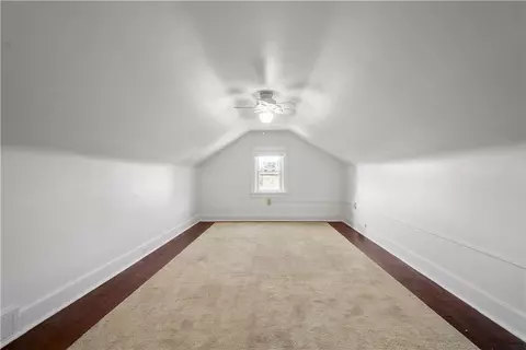 Bedroom - 22 Coraopolis Rd, Coraopolis, PA 15108 photo 5 of 6