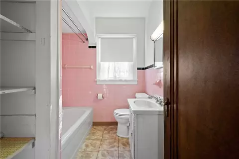 Bath - 22 Coraopolis Rd, Coraopolis, PA 15108 photo 1 of 2