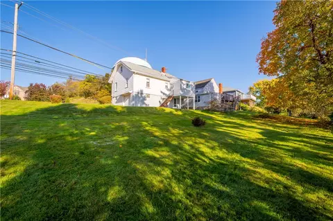 Exterior - 22 Coraopolis Rd, Coraopolis, PA 15108 photo 5 of 6