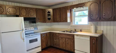 Kitchen - 116 Whyle Row, Latrobe, PA 15650 photo 1 of 1