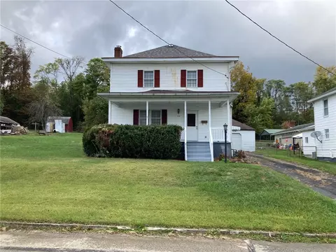 104 Harbison, Masontown, PA 15461
