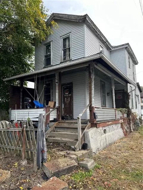 416 19th St, Beaver Falls, PA 15010