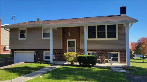 433 Lincoln St, Somerset, PA 15501