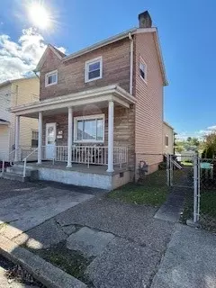 417 Washington St, Mount Pleasant, PA 15666