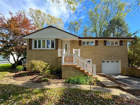 1021 3rd St, Westmoreland City, PA 15692