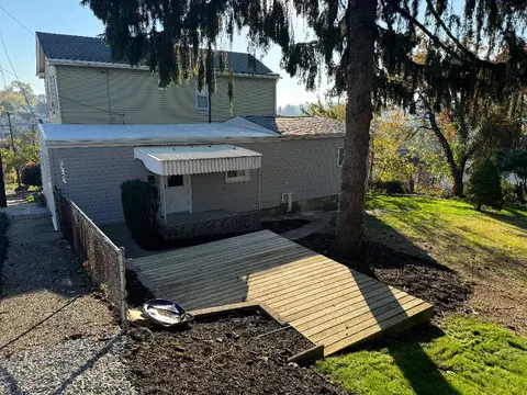 118 Abner Ave, Pittsburgh, PA 15210