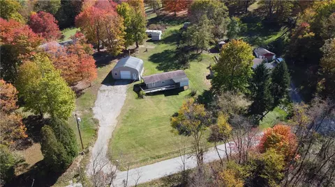 279 Careywood Rd, Wampum, PA 16157