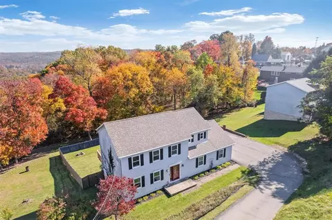 2086 Ridge Road Ext, Ambridge, PA 15003