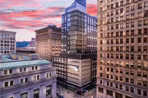 350 Oliver Ave #1502, Pittsburgh, PA 15222
