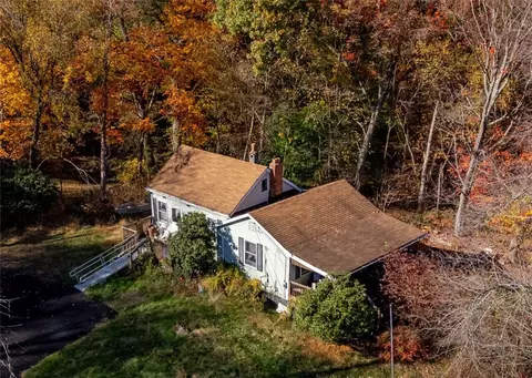 101 Mellow Ln, Pittsburgh, PA 15238