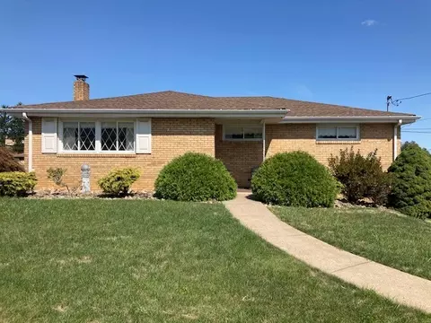 926 Mccoy Rd, Mckees Rocks, PA 15136